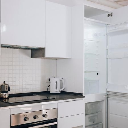 ונציה Guggenheim Luxury Suites By Bricola Apartments מראה חיצוני תמונה