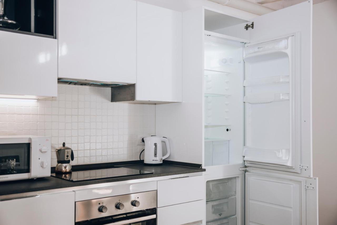 ונציה Guggenheim Luxury Suites By Bricola Apartments מראה חיצוני תמונה