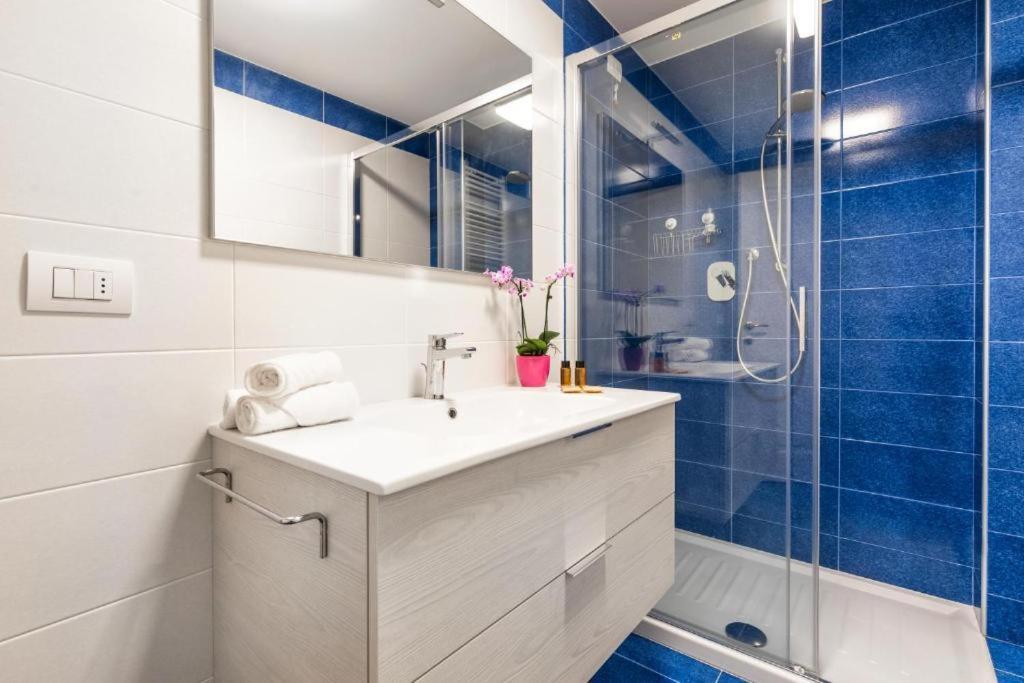 ונציה Guggenheim Luxury Suites By Bricola Apartments מראה חיצוני תמונה